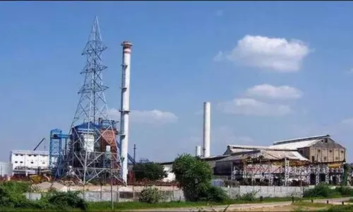 Telangana में चीनी मिलों का पुनरुद्धार कांग्रेस के अधूरे वादों की कड़वी याद दिलाता Telangana में चीनी मिलों का पुनरुद्धार कांग्रेस के अधूरे वादों की कड़वी याद दिलाता