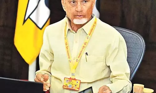 CM Chandrababu : मुफ्त सिलेंडर के लिए नकद राशि लाभार्थियों के खातों में अग्रिम रूप से जमा की जाएगी