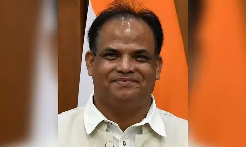 पूर्व भाजपा सांसद और पूर्व केंद्रीय मंत्री जॉन बारला Trinamool कांग्रेस में शामिल पूर्व भाजपा सांसद और पूर्व केंद्रीय मंत्री जॉन बारला Trinamool कांग्रेस में शामिल