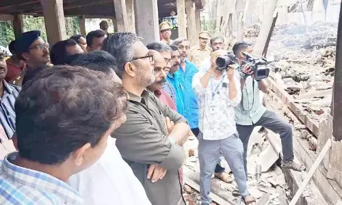 Kerala : शराब गोदाम और दुकान में आग से 10 करोड़ का नुकसान