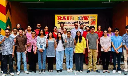 CBSE के उत्कृष्ट परिणाम कड़ी मेहनत और गुणवत्तापूर्ण शिक्षा को दर्शाते