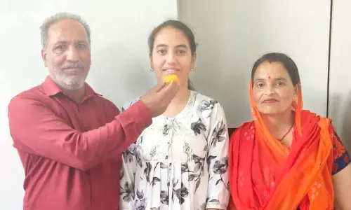 PSEB के नतीजों में मेधावी स्कूली छात्रों में महक सबसे आगे PSEB के नतीजों में मेधावी स्कूली छात्रों में महक सबसे आगे