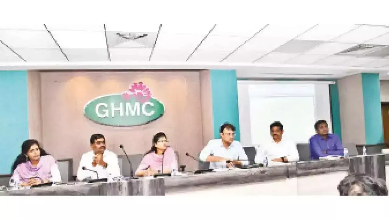 GHMC ट्रांसजेंडरों के लिए सभ्य जीवन स्तर सुनिश्चित करने के लिए काम कर रहा है GHMC ट्रांसजेंडरों के लिए सभ्य जीवन स्तर सुनिश्चित करने के लिए काम कर रहा है