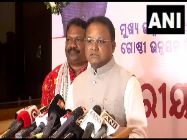 Odisha के पंचायती राज विभाग ने बीडीओ, सीडीओ और पंचायत समिति के अन्य सदस्यों को एक साथ लाने के लिए सम्मेलन आयोजित किया Odisha के पंचायती राज विभाग ने बीडीओ, सीडीओ और पंचायत समिति के अन्य सदस्यों को एक साथ लाने के लिए सम्मेलन आयोजित किया