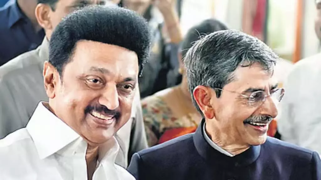 राज्यपालों ने 18% विधेयकों को 3 महीने से अधिक समय तक रोके रखा राज्यपालों ने 18% विधेयकों को 3 महीने से अधिक समय तक रोके रखा