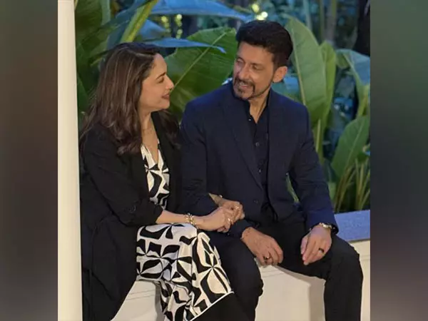Dr. Nene ने पत्नी के लिए जन्मदिन की प्यारी पोस्ट लिखते हुए कहा- मैं एक पल में तुम्हें फिर से चुनूंगा.. Dr. Nene ने पत्नी के लिए जन्मदिन की प्यारी पोस्ट लिखते हुए कहा- मैं एक पल में तुम्हें फिर से चुनूंगा..