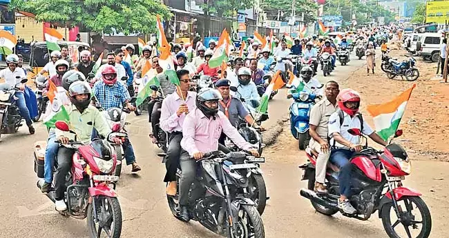 Odisha : विजय सिन्दूर प्रदर्शन Odisha : विजय सिन्दूर प्रदर्शन