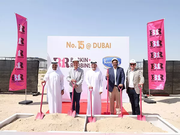 Dubai इंडस्ट्रियल सिटी में प्योर आइसक्रीम की 80 मिलियन दिरहम की लागत वाली सुविधा का निर्माण शुरू हुआ Dubai इंडस्ट्रियल सिटी में प्योर आइसक्रीम की 80 मिलियन दिरहम की लागत वाली सुविधा का निर्माण शुरू हुआ