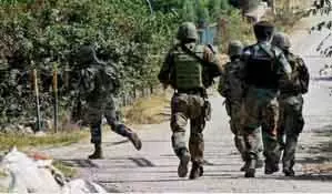 South Kashmir: बड़े ऑपरेशन में छह पाकिस्तानी आतंकवादी मारे गए South Kashmir: बड़े ऑपरेशन में छह पाकिस्तानी आतंकवादी मारे गए
