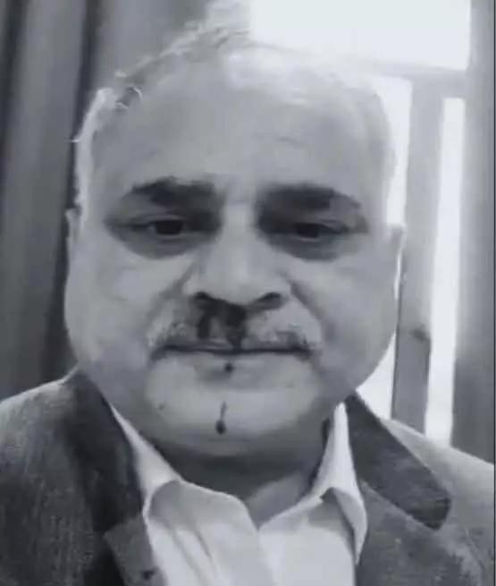 उप कुलपति पर डायरेक्टर ने किया प्राणघातक हमला, पीट-पीटकर किया लहूलुहान उप कुलपति पर डायरेक्टर ने किया प्राणघातक हमला, पीट-पीटकर किया लहूलुहान