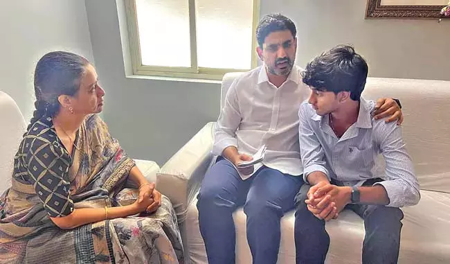 Andhra: वीरैया चौधरी के परिवार को लोकेश की सलाह Andhra: वीरैया चौधरी के परिवार को लोकेश की सलाह