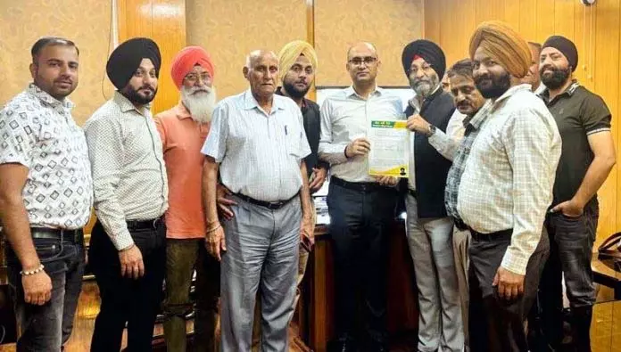 प्रतिनिधिमंडल ने नागरिक मुद्दों पर प्रकाश डाला, PWD सचिव से तत्काल समाधान का आग्रह किया प्रतिनिधिमंडल ने नागरिक मुद्दों पर प्रकाश डाला, PWD सचिव से तत्काल समाधान का आग्रह किया