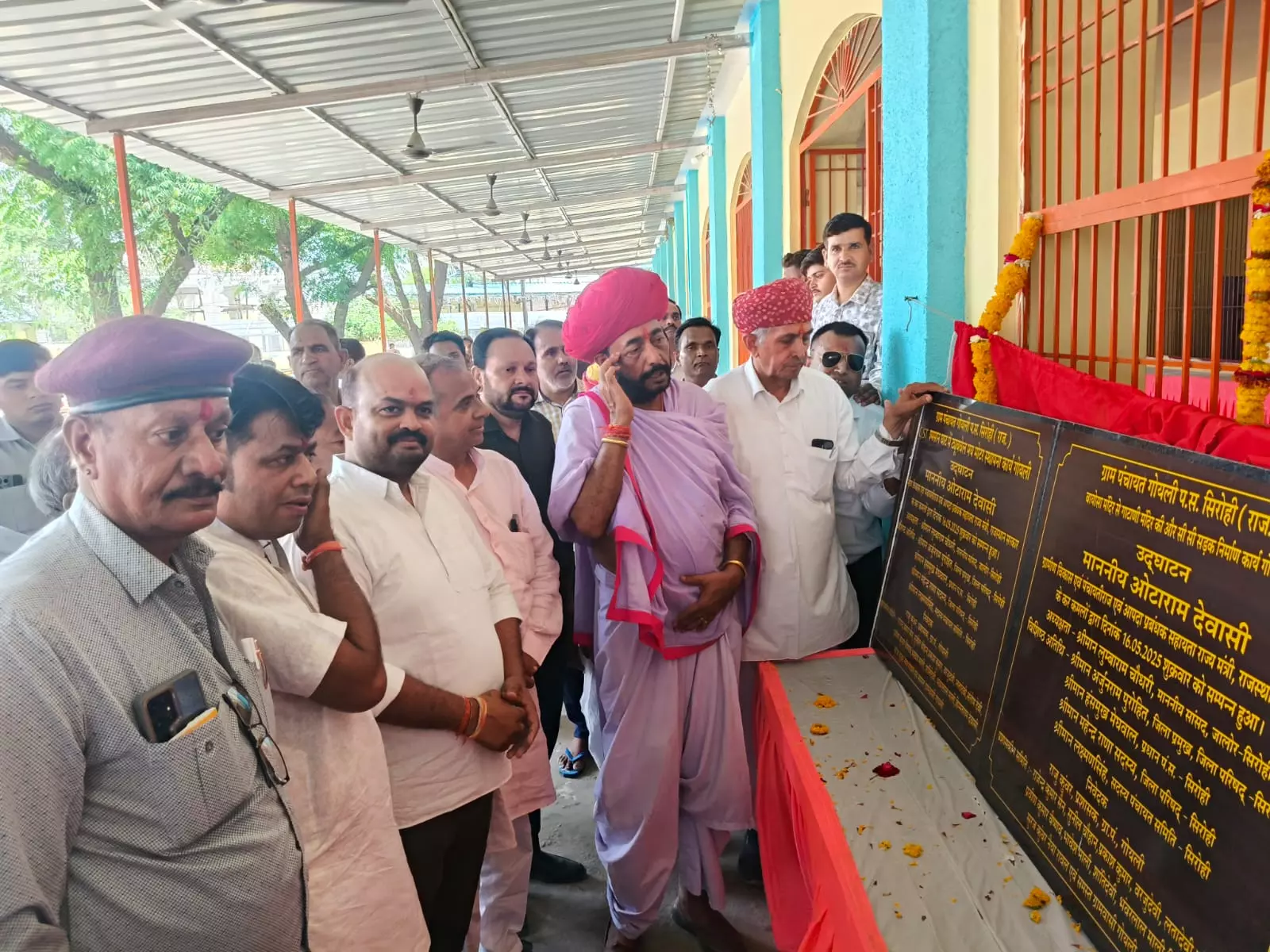 Jaipur: पंचायती राज राज्य मंत्री ने किया सिरोही में विभिन्न कार्यों का किया शिलान्यास एवं लोकार्पण Jaipur: पंचायती राज राज्य मंत्री ने किया सिरोही में विभिन्न कार्यों का किया शिलान्यास एवं लोकार्पण