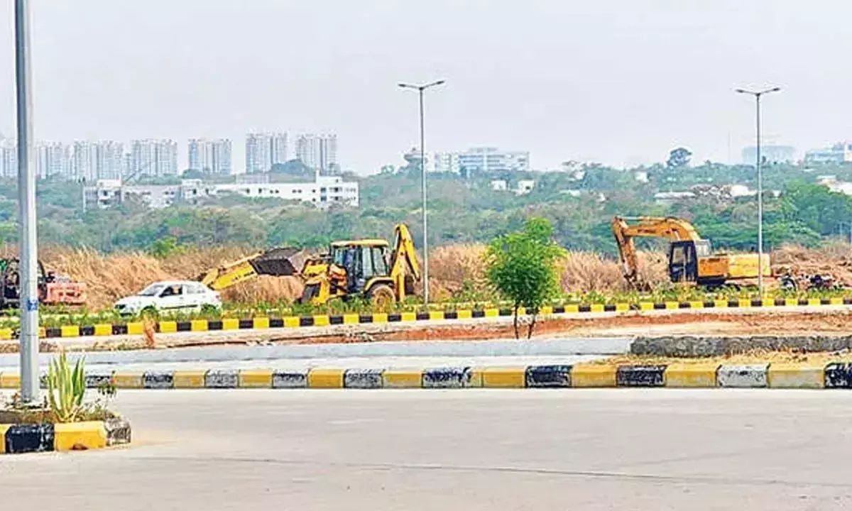 CEC रिपोर्ट में कहा गया है कि कांचा गाचीबोवली मानित वन के रूप में योग्य है CEC रिपोर्ट में कहा गया है कि कांचा गाचीबोवली मानित वन के रूप में योग्य है