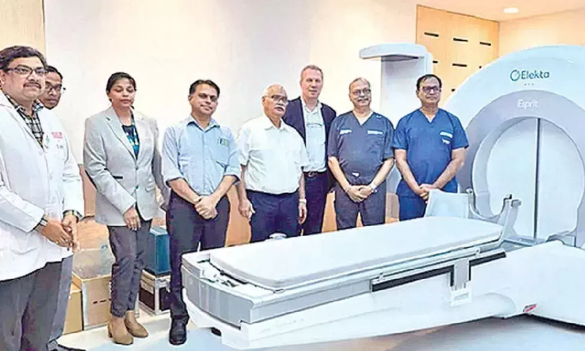 KIMS हॉस्पिटल्स में उन्नत गामा नाइफ सेंटर का अनावरण किया गया KIMS हॉस्पिटल्स में उन्नत गामा नाइफ सेंटर का अनावरण किया गया