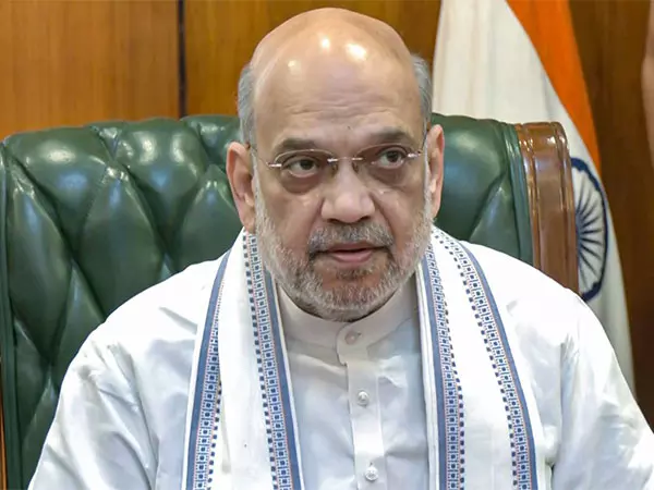 Amit Shah ने गुणात्मक, मात्रात्मक परिवर्तन के साथ नए मल्टी-एजेंसी सेंटर का किया उद्घाटन Amit Shah ने गुणात्मक, मात्रात्मक परिवर्तन के साथ नए मल्टी-एजेंसी सेंटर का किया उद्घाटन