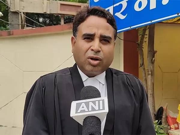 मध्य प्रदेश उच्च न्यायालय की इंदौर पीठ ने NEET-UG के परिणाम की घोषणा पर लगाई रोक मध्य प्रदेश उच्च न्यायालय की इंदौर पीठ ने NEET-UG के परिणाम की घोषणा पर लगाई रोक