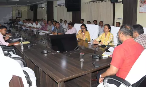 एसडीएम सहित 21 अधिकारियों को नोटिस जारी, कलेक्टर ने मांगा जवाब