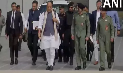 Rajnath Singh भुज वायु सेना स्टेशन के लिए रवाना हुए