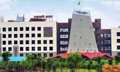 हकदारों के हक मारकर अधिकारी अपने फायदे के लिए कर रहे संविदा नियुक्ति हकदारों के हक मारकर अधिकारी अपने फायदे के लिए कर रहे संविदा नियुक्ति