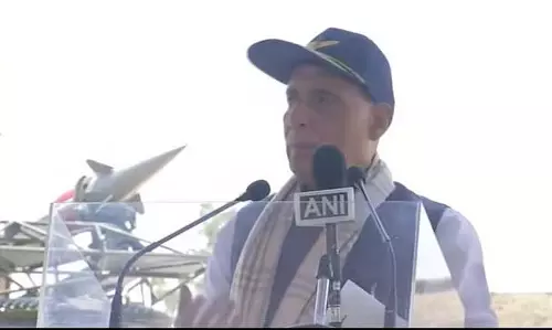 ऑपरेशन सिंदूर तो बस ट्रेलर है, पाकिस्तान ने आतंकियों को फंड दिया - Rajnath Singh ऑपरेशन सिंदूर तो बस ट्रेलर है, पाकिस्तान ने आतंकियों को फंड दिया - Rajnath Singh