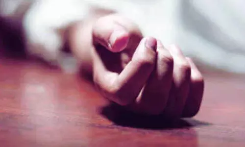 पति के सामने प्रेमी का गुणगान करने लगी नवविवाहिता, सुसाइड पति के सामने प्रेमी का गुणगान करने लगी नवविवाहिता, सुसाइड