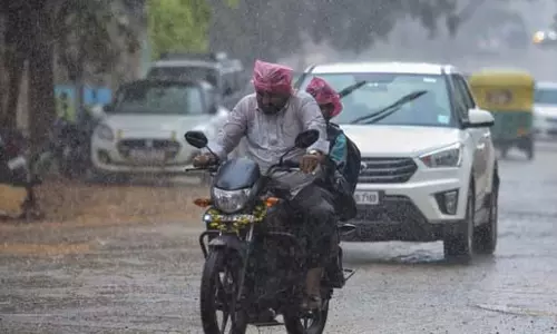 Mumbai: इस सप्ताह शहर में अधिक बारिश होने की संभावना Mumbai: इस सप्ताह शहर में अधिक बारिश होने की संभावना