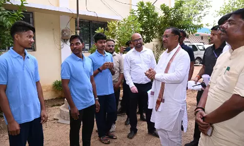 मिट रहा नक्सलवाद का नासूर