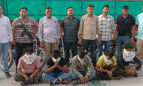 Fatehabad में मोबाइल चोर गिरोह का पर्दाफाश, बाइक बरामद