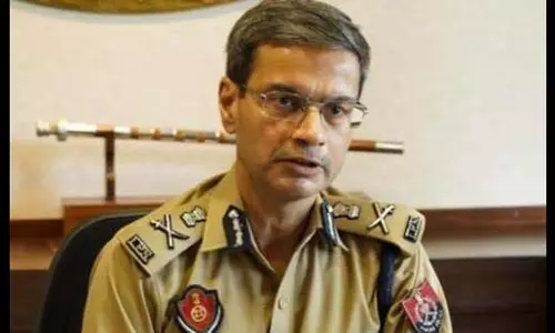 Punjab: पुलिस की बड़ी कार्रवाई, 85kg हेरोइन बरामद Punjab: पुलिस की बड़ी कार्रवाई, 85kg हेरोइन बरामद