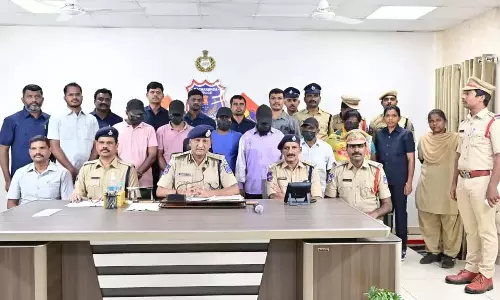 Telangana: फर्जी दस्तावेज रैकेट का भंडाफोड़, 6 गिरफ्तार, 7 फरार