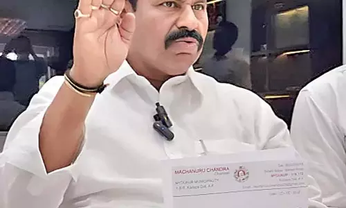 मैदुकुरु नगरपालिका अध्यक्ष ने YSRCP से इस्तीफा दिया