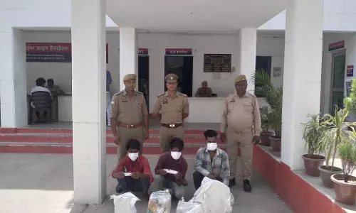 दिन में मजदूर बन करते थे रेकी और रात में चोरी, तीन शातिर गिरफ्तार दिन में मजदूर बन करते थे रेकी और रात में चोरी, तीन शातिर गिरफ्तार