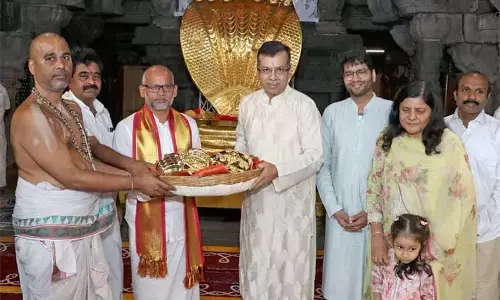 TTD : तिरुमाला भगवान के आभूषणों की कीमत 3.63 करोड़ TTD : तिरुमाला भगवान के आभूषणों की कीमत 3.63 करोड़