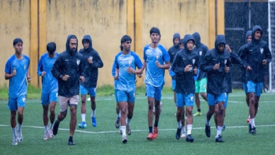 Arunachal : इटानगर में SAFF U19 सेमीफाइनल पर लगातार बारिश का साया Arunachal : इटानगर में SAFF U19 सेमीफाइनल पर लगातार बारिश का साया