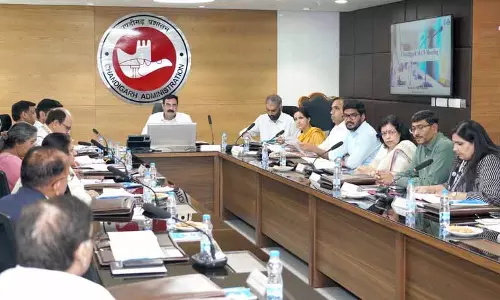 Chandigarh के मुख्य सचिव ने विभागों को गुणवत्ता मानक अपनाने के निर्देश दिए Chandigarh के मुख्य सचिव ने विभागों को गुणवत्ता मानक अपनाने के निर्देश दिए