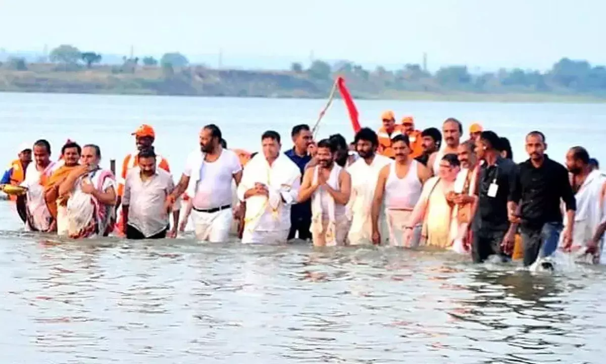 Telangana: 12 दिवसीय सरस्वती पुष्करुलु भक्तिमय प्रारंभ