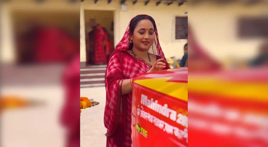 जेठानी में रानी का सुहागन अवतार सोशल मीडिया पर छाया, ट्रैक्टर की पूजा करती आईं नजर जेठानी में रानी का सुहागन अवतार सोशल मीडिया पर छाया, ट्रैक्टर की पूजा करती आईं नजर