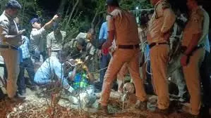 MP News: कुएं में गिरा 75 वर्षीय बुजुर्ग, SDERF ने सुरक्षित बचाया MP News: कुएं में गिरा 75 वर्षीय बुजुर्ग, SDERF ने सुरक्षित बचाया