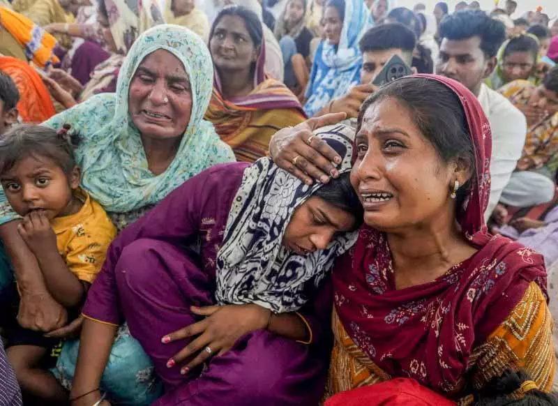 मान को जहरीली शराब से हुई मौतों की जिम्मेदारी लेनी चाहिए: MP Aujla मान को जहरीली शराब से हुई मौतों की जिम्मेदारी लेनी चाहिए: MP Aujla