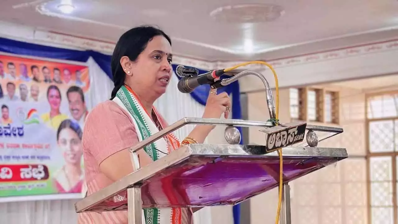 सरकार का दूसरा साल गर्व के साथ मनाया जा रहा: Lakshmi Hebbalkar सरकार का दूसरा साल गर्व के साथ मनाया जा रहा: Lakshmi Hebbalkar