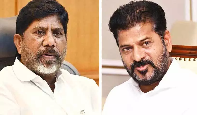 BJP नेता अल्लेटी महेश्वर रेड्डी ने कहा कि रेवंत रेड्डी और मल्लू भट्टी विक्रमार्क के बीच बढ़ती दरार BJP नेता अल्लेटी महेश्वर रेड्डी ने कहा कि रेवंत रेड्डी और मल्लू भट्टी विक्रमार्क के बीच बढ़ती दरार