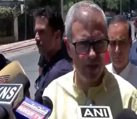 जम्मू-कश्मीर के सीएम उमर अब्दुल्ला ने कहा, हम चाहते हैं कि अमरनाथ यात्रा बिना किसी दुर्घटना के हो जम्मू-कश्मीर के सीएम उमर अब्दुल्ला ने कहा, हम चाहते हैं कि अमरनाथ यात्रा बिना किसी दुर्घटना के हो