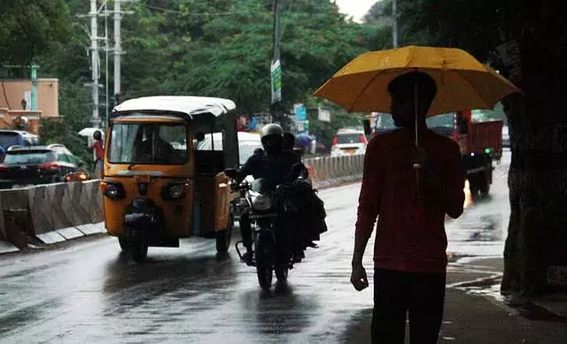 Tamil Nadu : अगले 3 घंटों तक कहां बारिश होगी Tamil Nadu : अगले 3 घंटों तक कहां बारिश होगी
