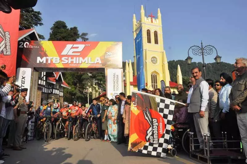 हिमाचल सरकार साहसिक पर्यटन को बड़े पैमाने पर बढ़ावा दे रही: Sukhwinder Sukhu हिमाचल सरकार साहसिक पर्यटन को बड़े पैमाने पर बढ़ावा दे रही: Sukhwinder Sukhu