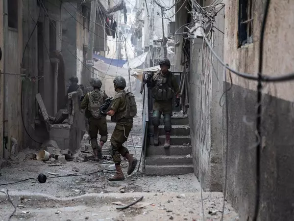 गाजा के सभी हिस्सों में अभियान जारी: IDF गाजा के सभी हिस्सों में अभियान जारी: IDF