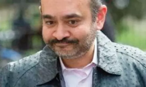 ब्रिटेनः नीरव मोदी को कोर्ट से झटका, चौथी बार भी जमानत देने से इनकार ब्रिटेनः नीरव मोदी को कोर्ट से झटका, चौथी बार भी जमानत देने से इनकार
