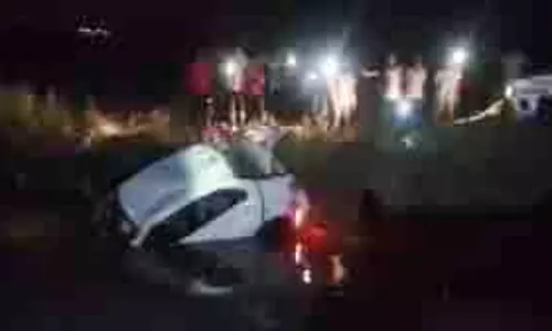 Up News: ट्रक चालक से मारपीट कर की हवाई फायरिंग