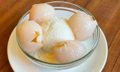 Litchi Ice Cream: लीची से बनाएं स्वादिष्ट आइसक्रीम