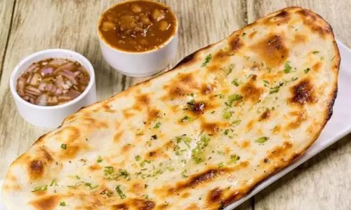 Aloo Kulcha:  इस डिश को खाकर आप रोमांचित हो जाएंगे